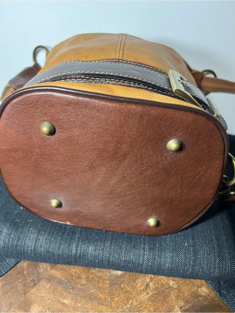 Genuine Italian Leather Bucket Shoulder Bag Brown Two Tone Italy